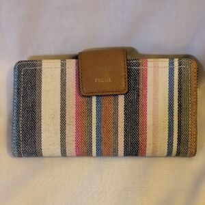 Fossil Madison Tab Clutch Striped Canvas Wallet with Tan Leather Trim